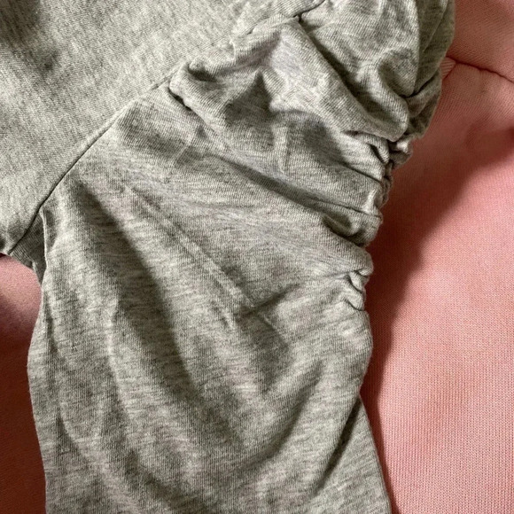 Basic Editions Girls Sequin Grey Pink Tee 14 /16 Size XL ruffled shoulder sleeve - Picture 4 of 9